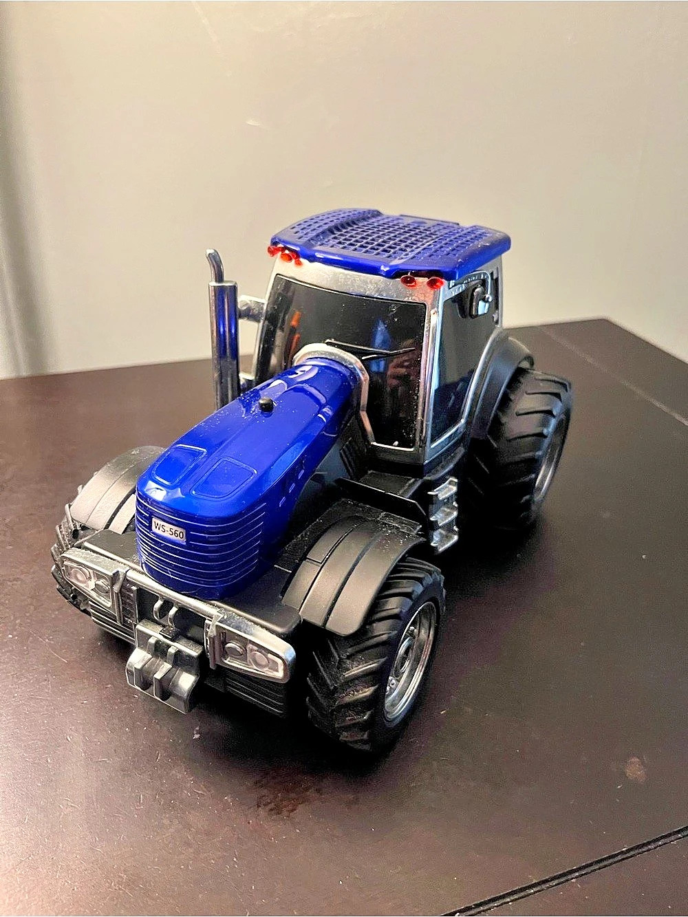 Wster WS-560 Tractor Bluetooth Speaker